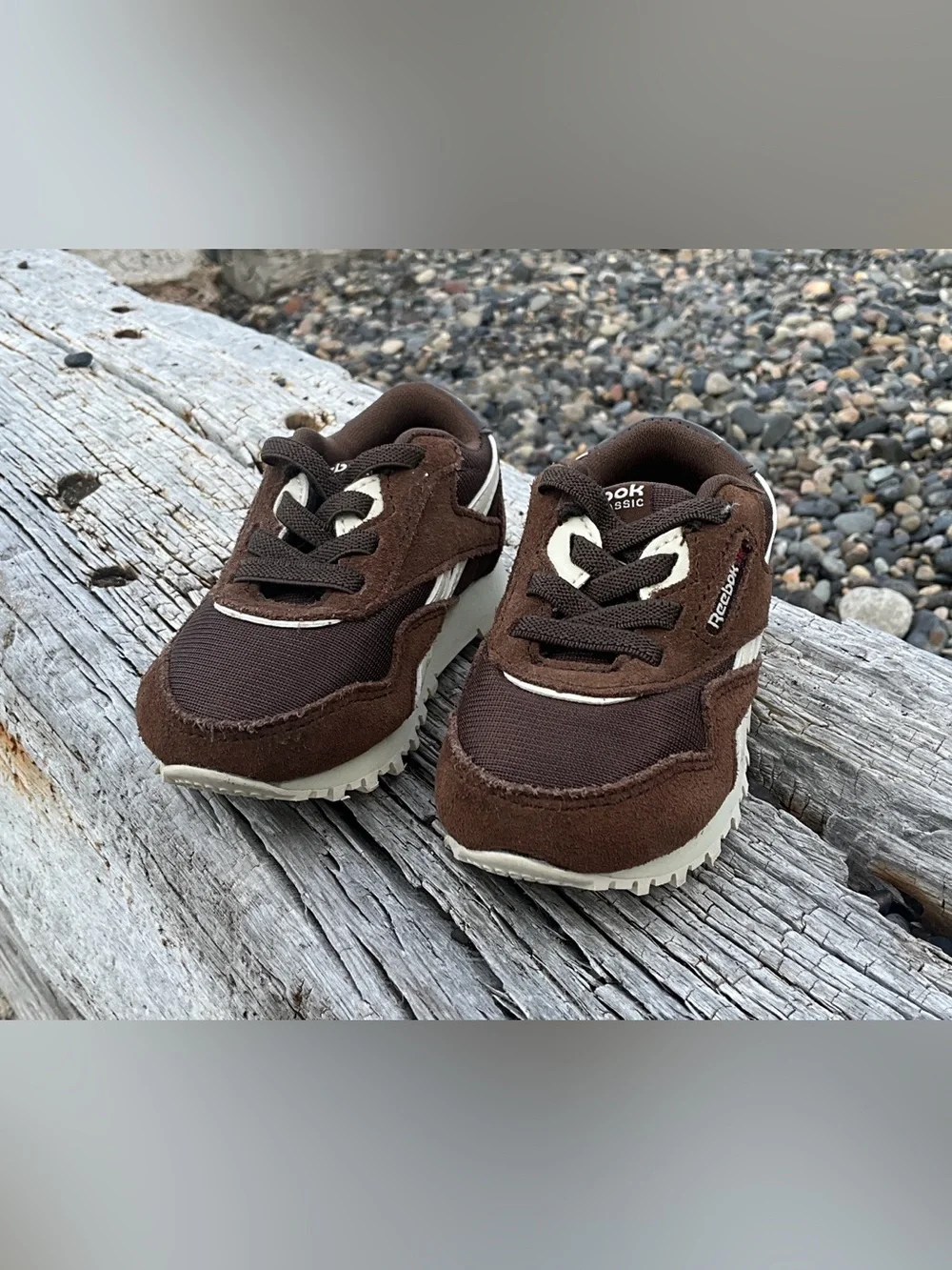 Reebok Baby Classic Athletic Shoes Brown Cream Suede Low Top Sneaker in Box Sz 4